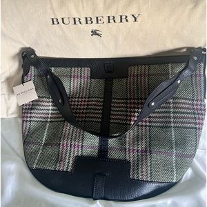 Burberry hobo. Greenish flannel